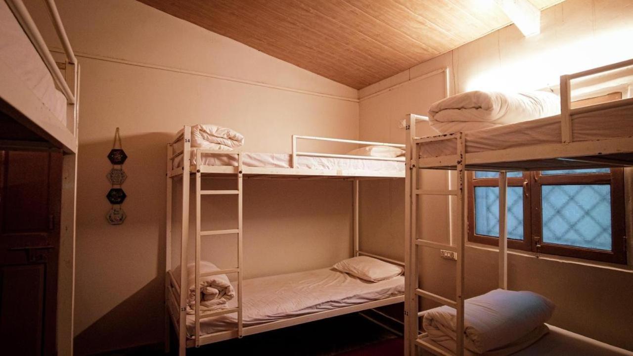 The Peace Hostel อารัมบล ภายนอก รูปภาพ